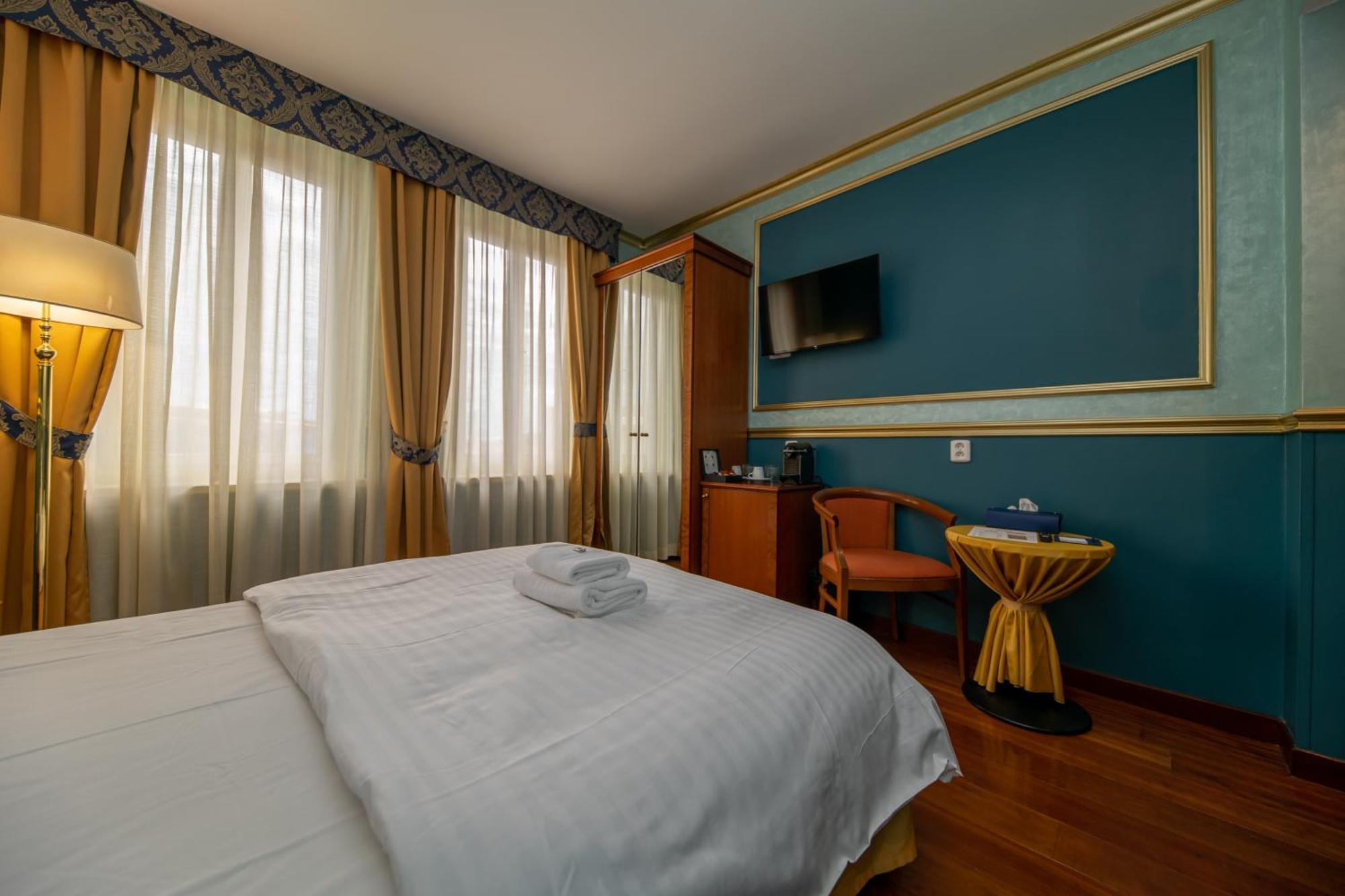 Hotel Kinsky Fountain Praga Exterior foto